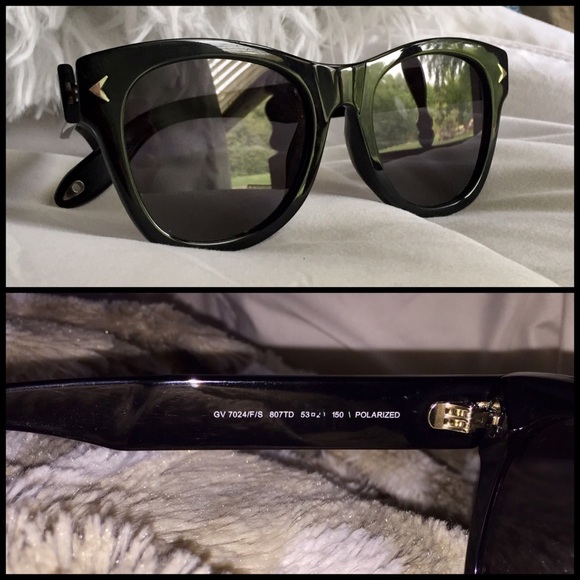 Givenchy Wayfarer Polarized Sunglasses - Picture 3 of 4